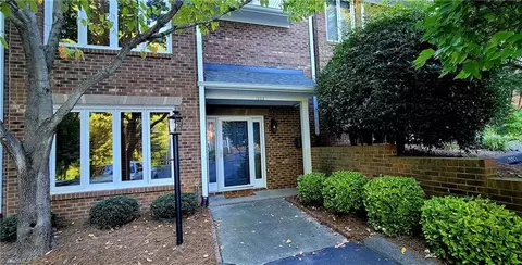 1993 Winding Ridge Ct, Winston Salem, NC 27127