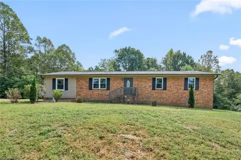 9211 Us Highway 158, Stokesdale, NC 27357