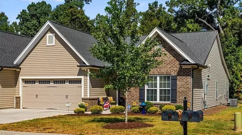 Exterior - 758 Forester Ct, High Point, NC 27265 photo 4 of 8