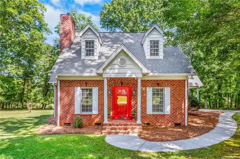 4465 Rock Hill Rd, Pfafftown, NC 27040