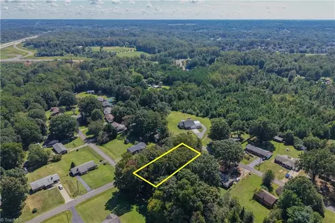00 Conebury Ln, Walkertown, NC 27051