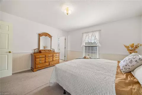 Bedroom - 2170 Mt Wesley Church Rd, Hiddenite, NC 28636 photo 3 of 3