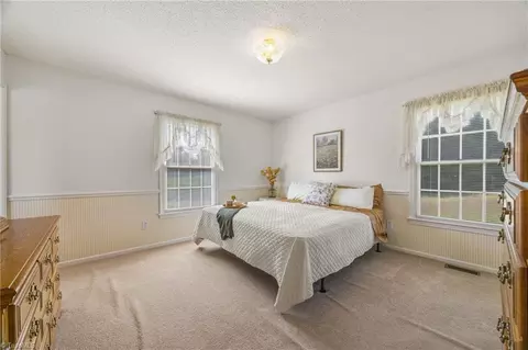 Bedroom - 2170 Mt Wesley Church Rd, Hiddenite, NC 28636 photo 2 of 3