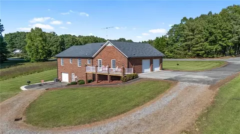Exterior - 2170 Mt Wesley Church Rd, Hiddenite, NC 28636 photo 8 of 9