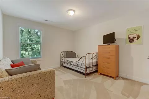 Bedroom - 2806 Splitbrooke Dr, High Point, NC 27265 photo 5 of 5