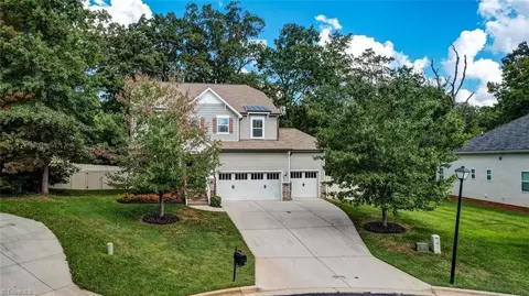 Exterior - 2806 Splitbrooke Dr, High Point, NC 27265 photo 3 of 5