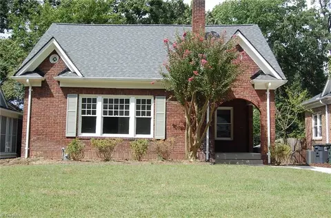 2114 Wright Ave, Greensboro, NC 27403