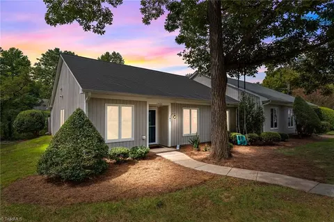1465 Grantland Pl, Greensboro, NC 27410