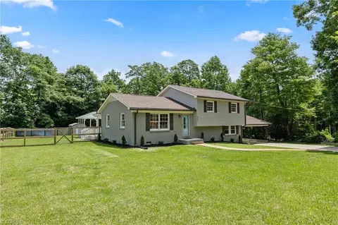 317 Benbow Dr, East Bend, NC 27018