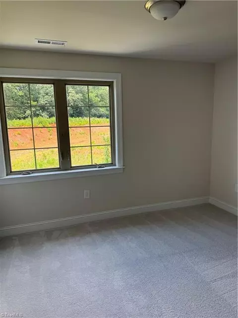 Bedroom - 4713 Willowstone Dr, High Point, NC 27265 photo 3 of 5