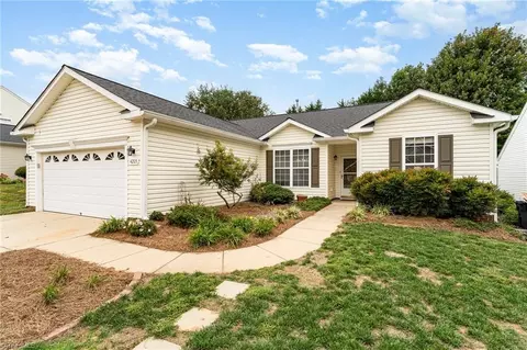 4205 Pepperbush Dr, Greensboro, NC 27405