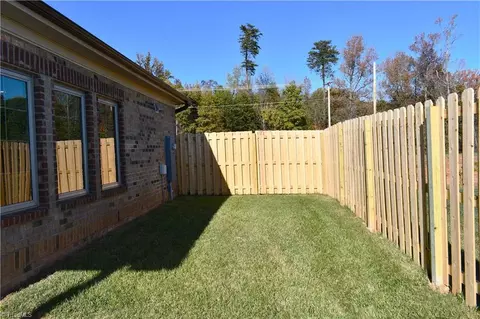 Exterior - 4711 Willowstone Dr, High Point, NC 27265 photo 2 of 3