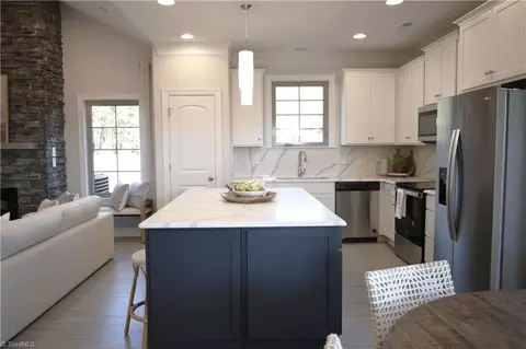 Kitchen - 4711 Willowstone Dr, High Point, NC 27265 photo 2 of 5