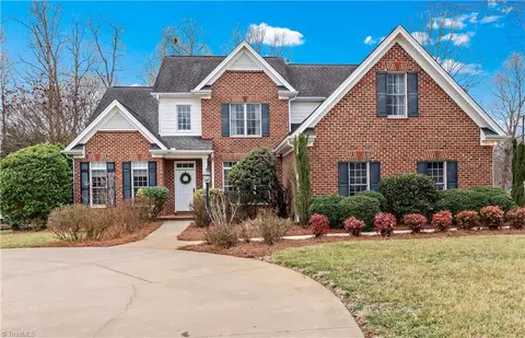 3935 Rosebriar Ln, Winston Salem, NC 27106