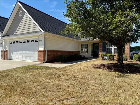 5709 Creek Bed Ln, High Point, NC 27265