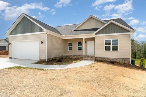 148 Knight Farm Rd, Stokesdale, NC 27357