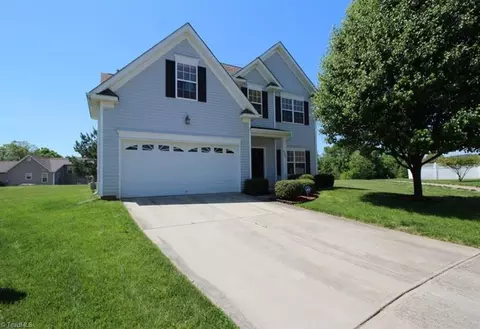 4265 Morning Ridge Ln, Winston Salem, NC 27101