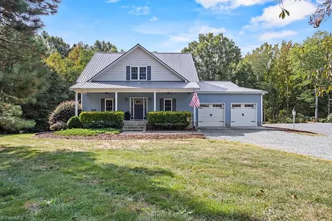3904 Young Rd, Asheboro, NC 27205