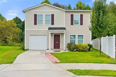 3800 Bellingham Ct, Greensboro, NC 27406