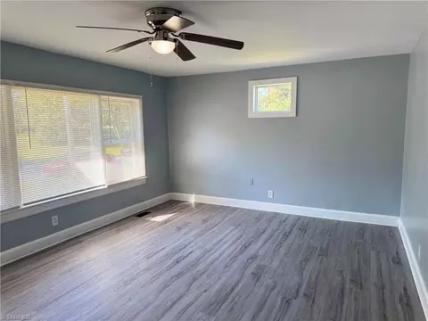 607 Martha Pl, High Point, NC 27263 photo 21