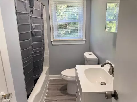 607 Martha Pl, High Point, NC 27263 photo 13