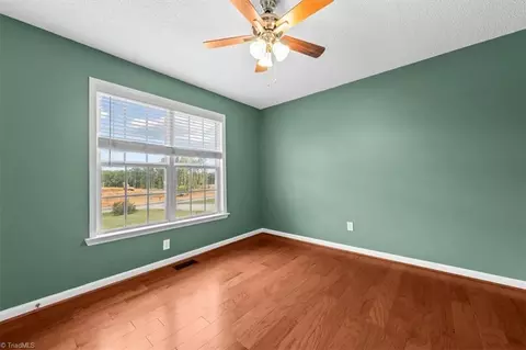 Bedroom - 7243 Welborn Rd, Trinity, NC 27370 photo 7 of 8