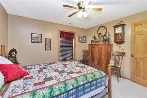 Bedroom - 979 Buck Mountain Rd, Purlear, NC 28665 photo 5 of 5