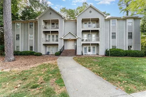 706 Glendale Dr #B, Greensboro, NC 27406