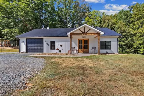 4195 Reid Rd, Tobaccoville, NC 27050