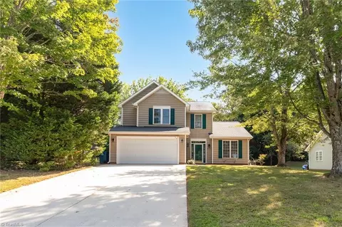 3805 Auburn Hills Dr, Greensboro, NC 27407