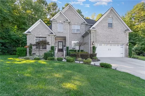110 Deerfield Pl, Archdale, NC 27263