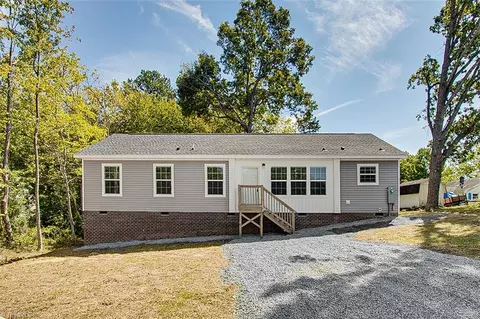 414 Callicut St, Asheboro, NC 27203