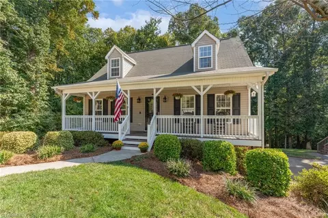 3075 Creighton Ln, Winston Salem, NC 27127