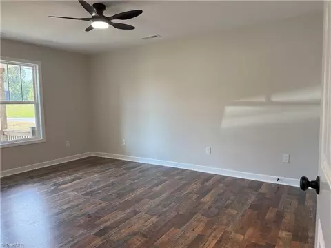 30 Culbreth Ave, Thomasville, NC 27360 photo 13