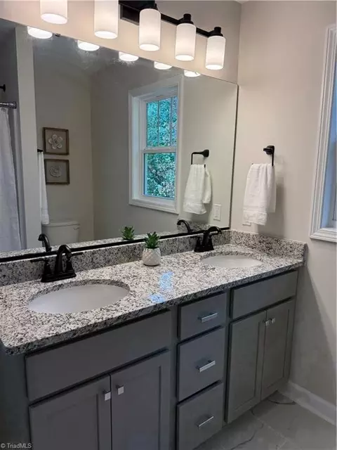 30 Culbreth Ave, Thomasville, NC 27360 photo 20
