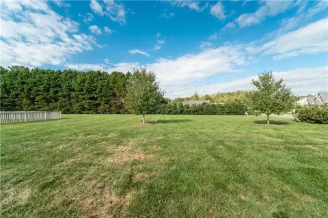 153 Caudle Meadows Dr, Advance, NC 27006 photo 24