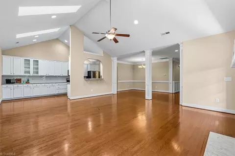 720 Carneros Cir, High Point, NC 27265 photo 10