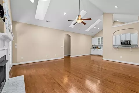 720 Carneros Cir, High Point, NC 27265 photo 11