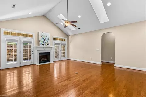 720 Carneros Cir, High Point, NC 27265 photo 7