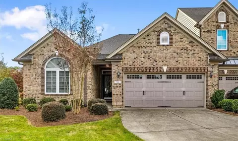 720 Carneros Cir, High Point, NC 27265 photo 2