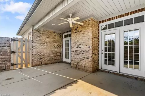 720 Carneros Cir, High Point, NC 27265 photo 30