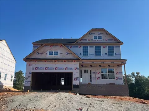 5200 Logos Dr #33, Stokesdale, NC 27357