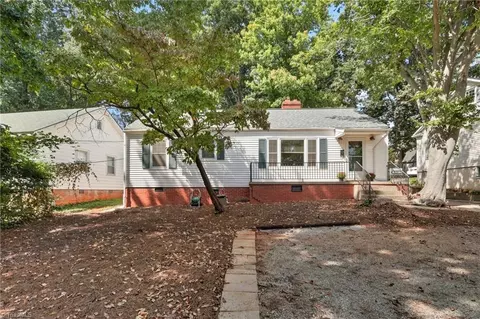 526 Ashland Dr, Greensboro, NC 27403