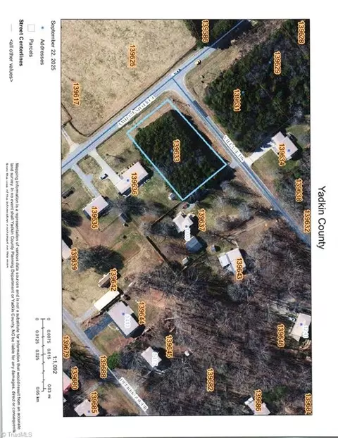 3843 E Old Us Highway 421, Yadkinville, NC 27055