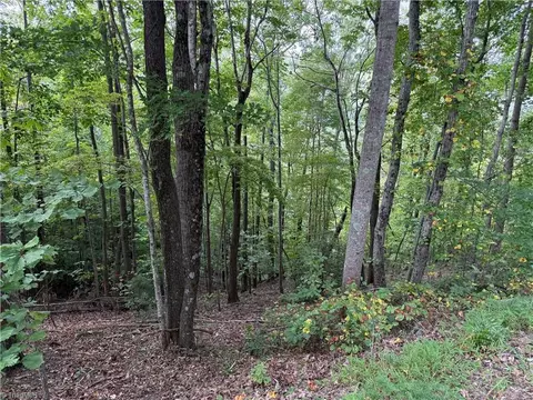 000 Price Rd, Moravian Falls, NC 28654