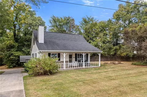Other - 2919 Ingleside Dr, High Point, NC 27265 photo 2 of 6