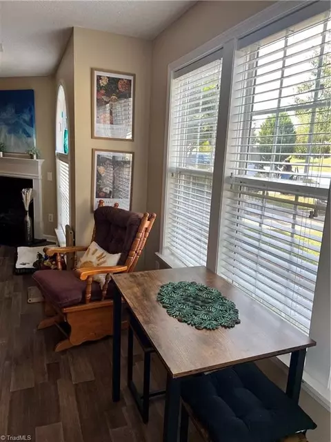 6118 Hedgecock Cir #1A, High Point, NC 27265