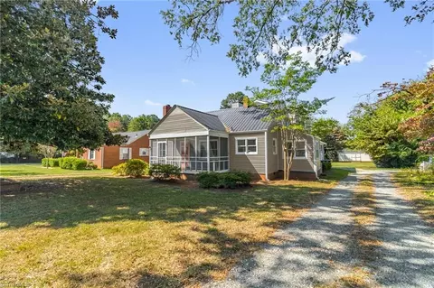 3423 Summit Ave, Greensboro, NC 27405