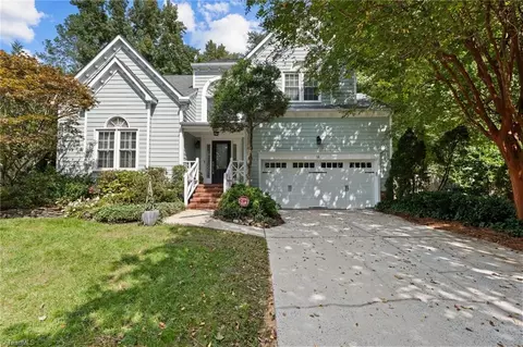 16 Mainsail Ct, Greensboro, NC 27455