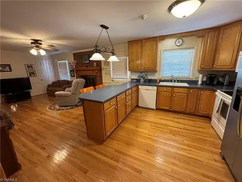 Kitchen - 112 Pilot View Dr, King, NC 27021 photo 2 of 4